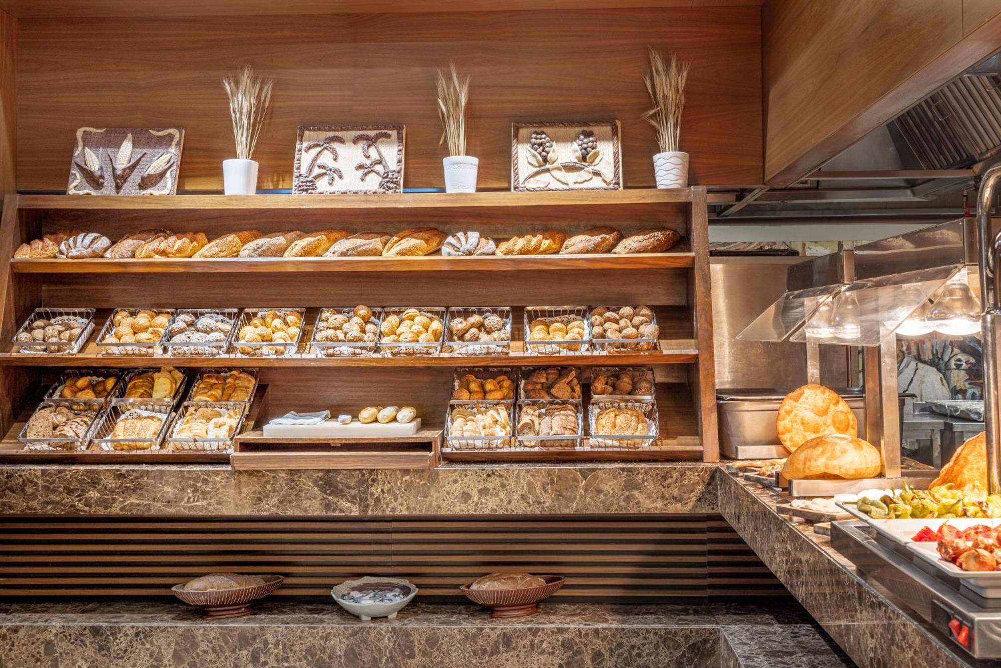 Concorde De Luxe Resort Antalya Exterior foto Bakery