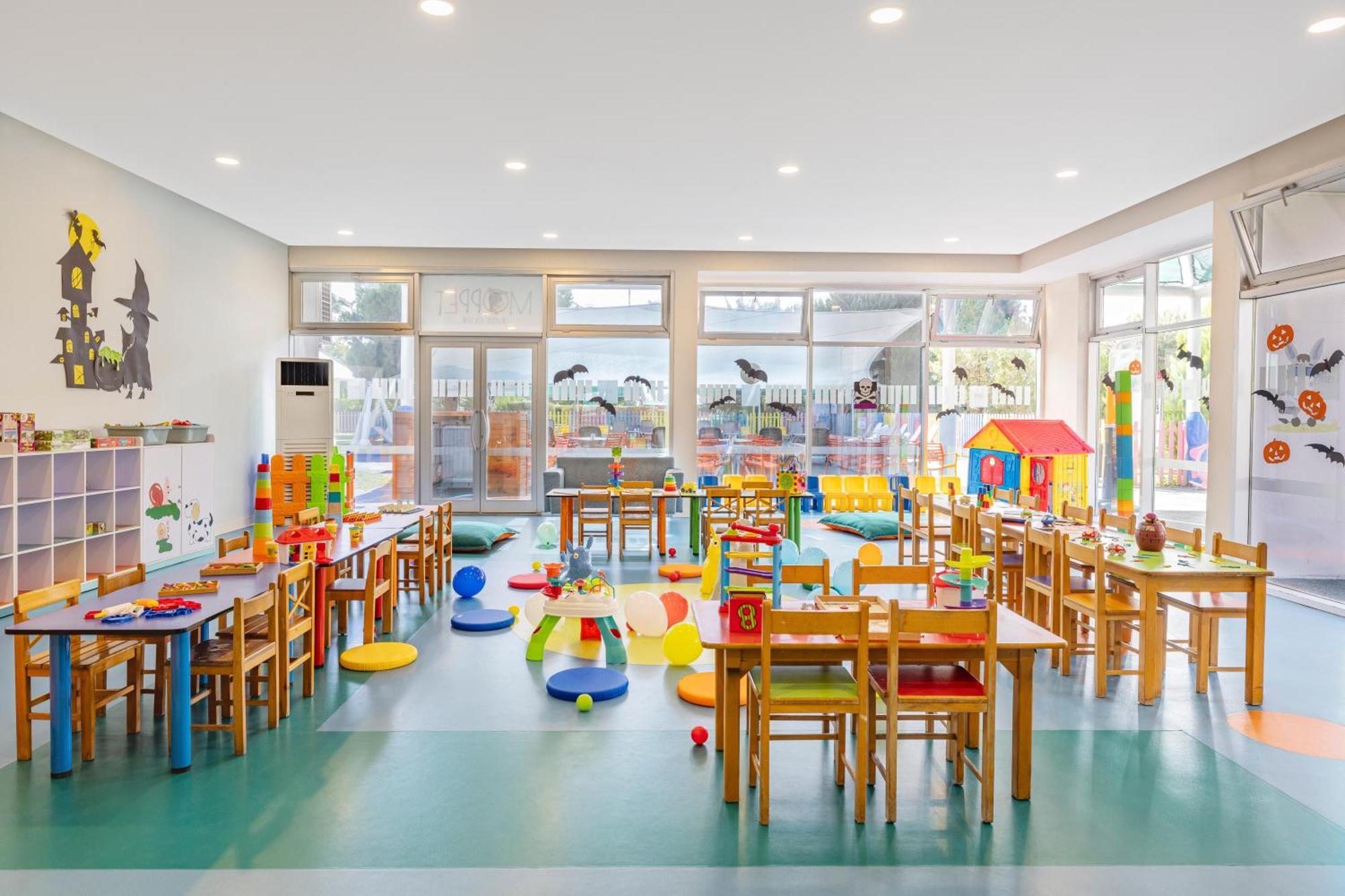 Concorde De Luxe Resort Antalya Exterior foto A nursery school in Spain